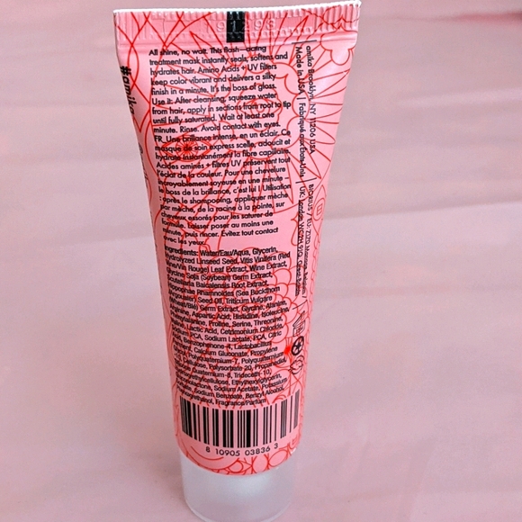 Amika Flash Instant Shine Hair Mask *FIRM PRICE* - Picture 3 of 3